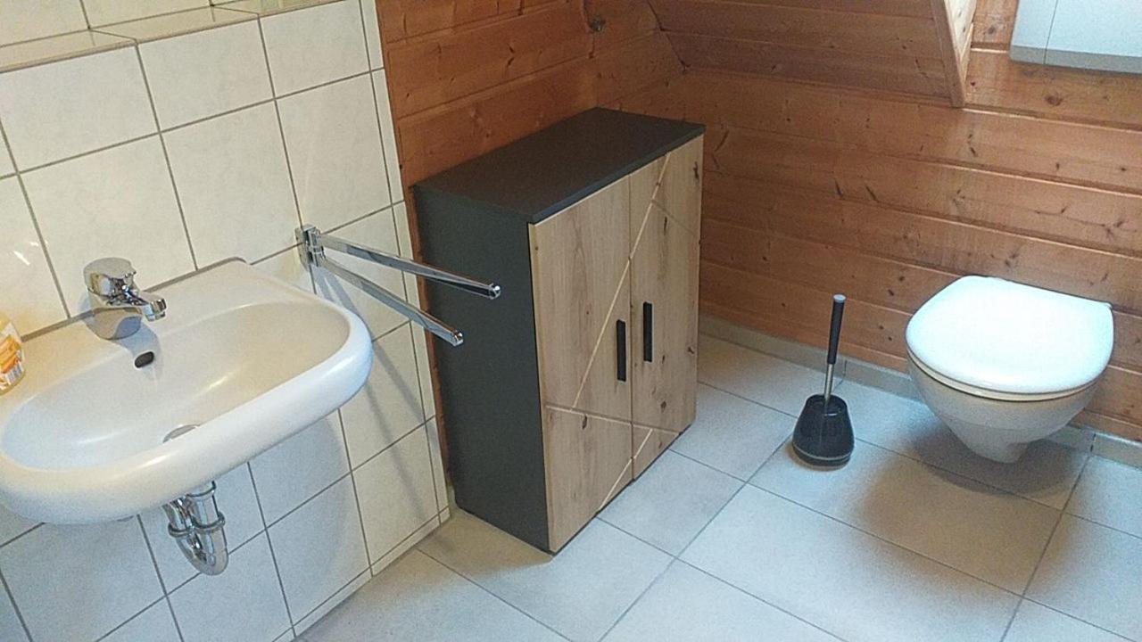 Ferienwohnungen Eibner Dettingen an der Erms Ngoại thất bức ảnh